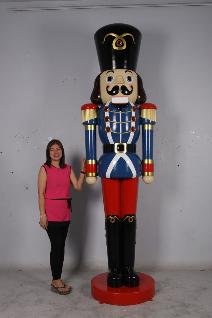 Nutcracker Soldier 6ft - Van Hout Decoratiefiguren